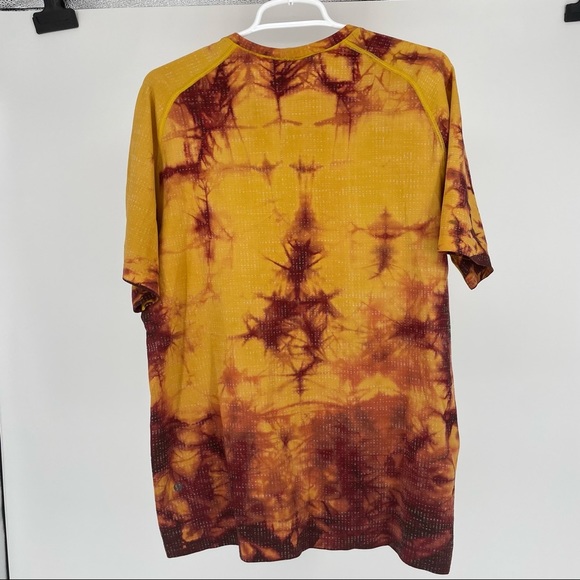 LULULEMON NWT METAL VENT SHORT SLEEVE SLEEVE SHIRT 2.0 DISCONNECT MARBLE WINE - Picture 4 of 10